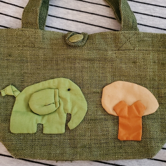 Elephant Handbag and Pouch - Picture 3 of 5